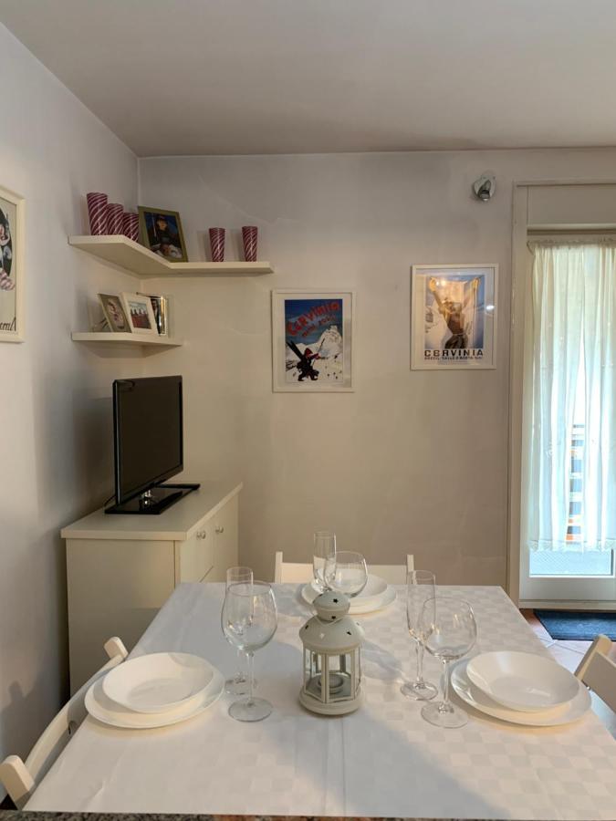 Ferienwohnung Casa Di Valentina Breuil-Cervinia Exterior foto